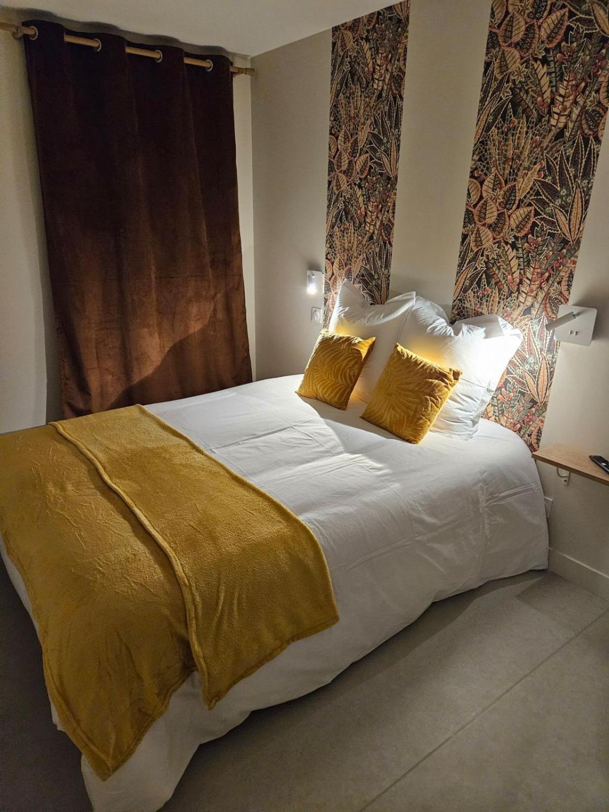 Auberge Du Prieure Saint-Angel  المظهر الخارجي الصورة